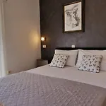 Zvonimir With Large 95m2 Pool * Solin