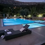 Zvonimir With Large 95m2 Pool