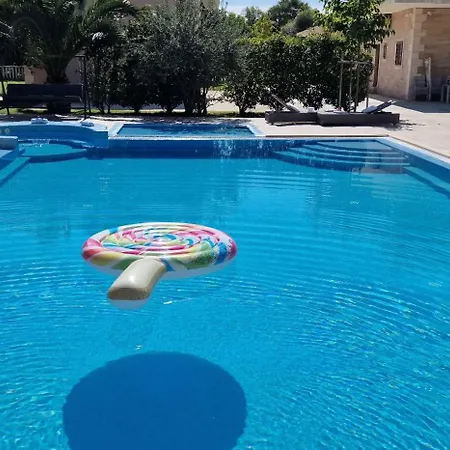 Zvonimir With Large 95m2 Pool