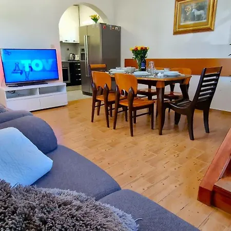 וילה Zvonimir With Large 95m2 Pool